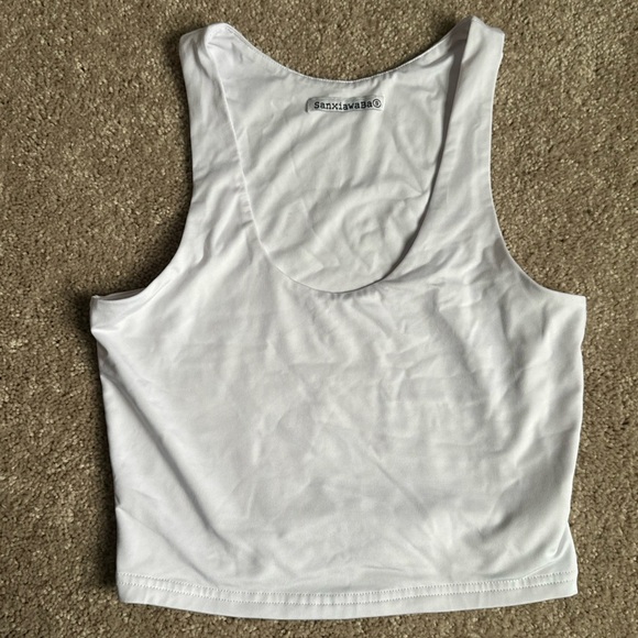 Tops - Women’s White Tank Top Small